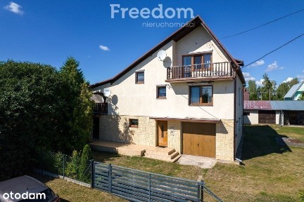 *Zamieszkaj w Strabli*