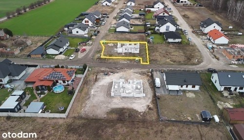 Sprzedam dom wolno stojący w stanie surowym