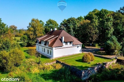 Rezydencja na wyspie z parkiem, 3,6 ha, XIX wiek