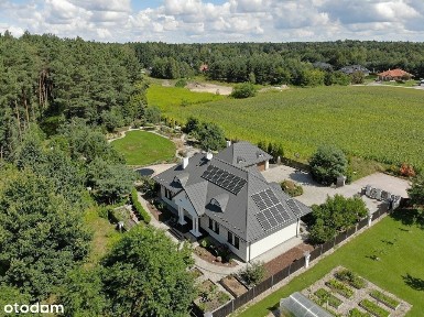 Wyjątkowy Dworek na skraju Puszczy Kampinoskiej