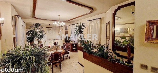 Dom na sprzedaż- Bielawy 221m2