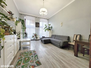 Mieszkanie w kamienicy / Ołbin / Żeromskiego