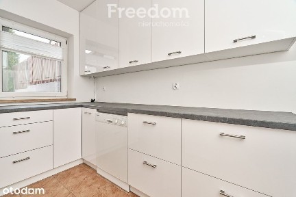 Dom w centrum znanej miejscowości Warpuny