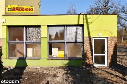 Rozpoczęta przebudowa sklepu na piętrowy dom