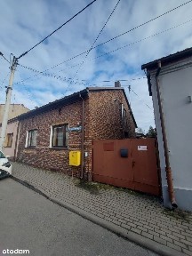 Sprzedam dom z ogródkiem - do remontu generalnego, niedaleko rynku