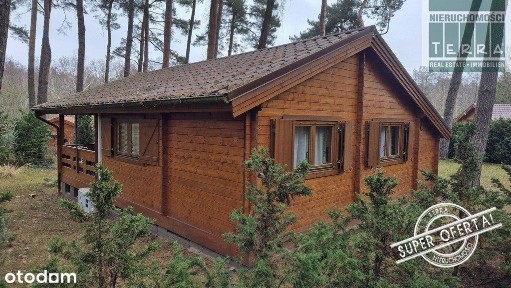 Dom Z Bali Nad Jeziorem