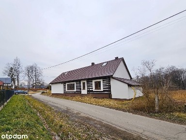 Dom w miejscowości Półwieś