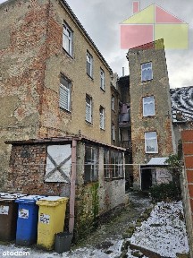 Mieszkanie w centrum miasta na parterze do remontu