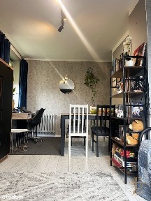 Umeblowana kawalerka z oddzielną kuchnią - Płoty