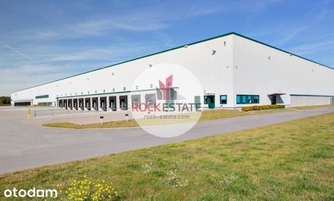 Magazyn obok lotniska 4182 m2 od zaraz - 0% prow.