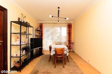 3 pokoje osiedle Kmity pierwsze piętro