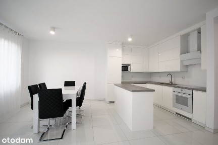 Komfortowy skrajny segment z tarasem i ogrodem