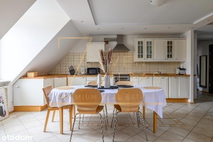 Komfortowy dwupoziomowy apartament