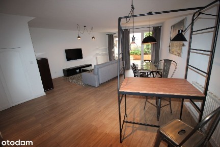 Krzyki/Ołtaszyn,60m2,2pok+taras,dwustronne,pełne wyposażenie,2000r.