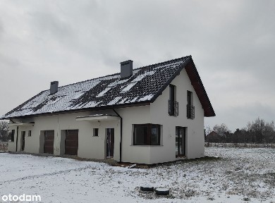 Wyjątkowy dom w zabudowie bliźniaczej - Milin