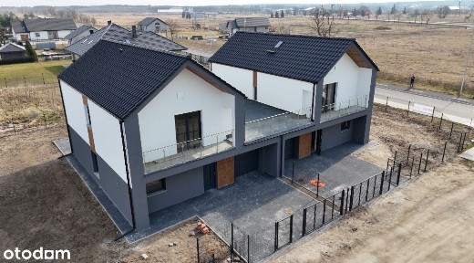 Na sprzedaż dom w zabudowie bliźniaczej Prochowice