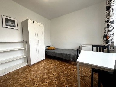 Dom do 10 osób Zabierzów Centrum