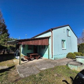 Wolnostojący dom Łasieczniki gmina Bolimów