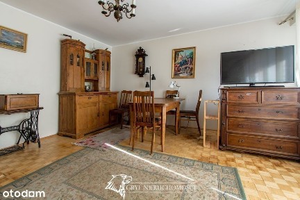 Przestronne 4 pokojowe mieszkanie blisko centrum