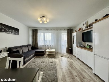 3-Pokojowe Mieszkanie W Sercu Baranówki