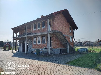 Budynek biurowo-magazynowy - Podbipięty, wynajem.