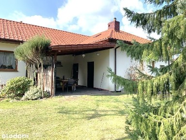 na sprzedaż dom z budynkiem obrzeża miasta Koła wo