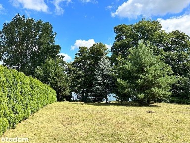 Dom nad jeziorem działka 2598 m2