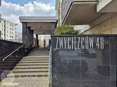 Saska Kępa, 51 m2, 2 pokoje, garaż, komórka lok.