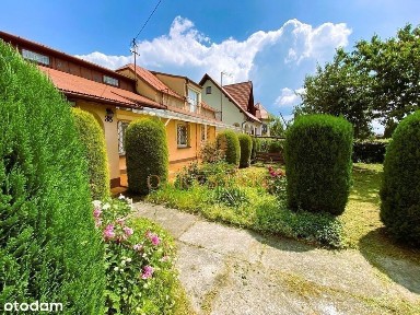 Dom w cichej malowniczej okolicy (REZERWACJA)