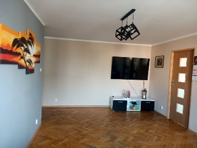 3 pokoje, centrum, swietna lokalizacja, mieszkanie 51 metrów Kielce