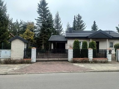 Sprzedam dom na Złotnie
