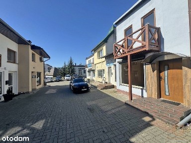 Budynek mieszkaniowy / handlowo-usługowy