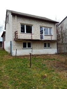 Sprzedam dom z budynkami + pole