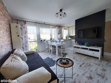 1 piętro, CO miejskie, ścisłe centrum, duże mieszkanie, pod biuro