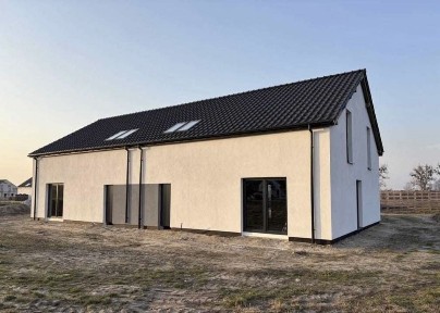 Dom Kliniska koło Szczecina gaz woda-kanalizacja miejska