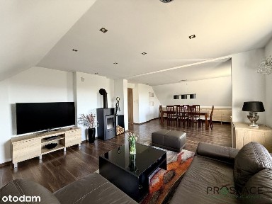 Na sprzedaż przestronne mieszkanie z ogrodem