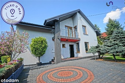 100 metrów od Jeziora Przeczyckiego. Urządzony DO