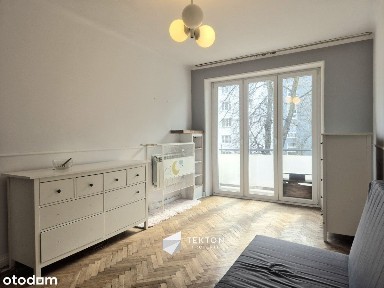 Przestronne M3 na Dołach w bloku z cegły!