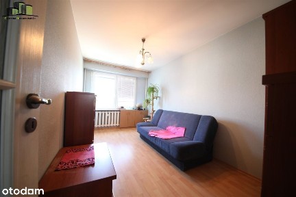 *** 4 pokojowe mieszkanie z niezależną kuchnią.