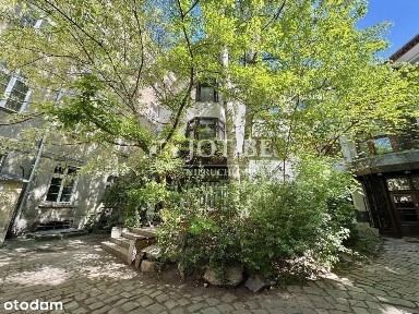 budynek mieszkalno-usługowy | centrum