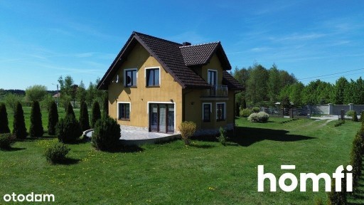 Przytulny dom wśród zieleni - idealny dla rodziny