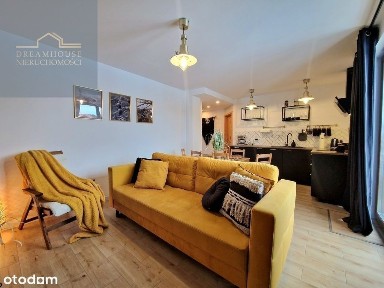 2 poziomy/basen/wyposażenie/parking/balkon/Łeba