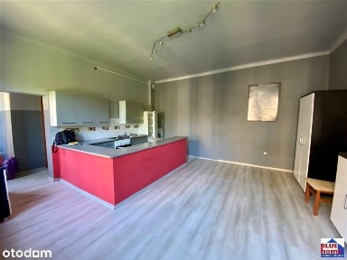 1/3 kamienicy Sosnowiec z 3 mieszkaniami.