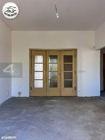 Blisko uczelni, przy Politechnice, do adaptacji