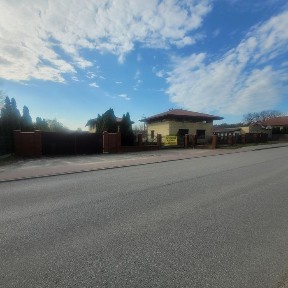 Sprzedam nieruchomość zabudowaną