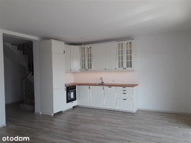 5 pokojowy dom z ogórkiem i garażem