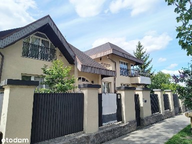 700 m2 na hotel, SPA, klinikę itp. 7 km od Pałacu Kultury, Praga Płd.