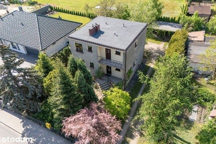 Dom typu kostka na działce 700 m2 w Wilczycach