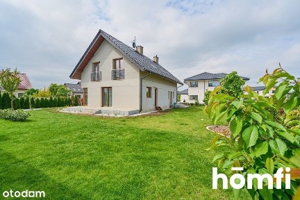 Komfortowy dom z osobnym mieszkaniem/biurem