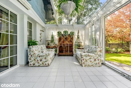 Kameralna rezydencja przy Lesie Kabackim